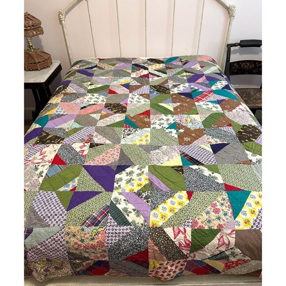 1930s 1940s quilt with feedsack fabrics hand pieced and quilted 71” x 82” - Picture 1 of 10
